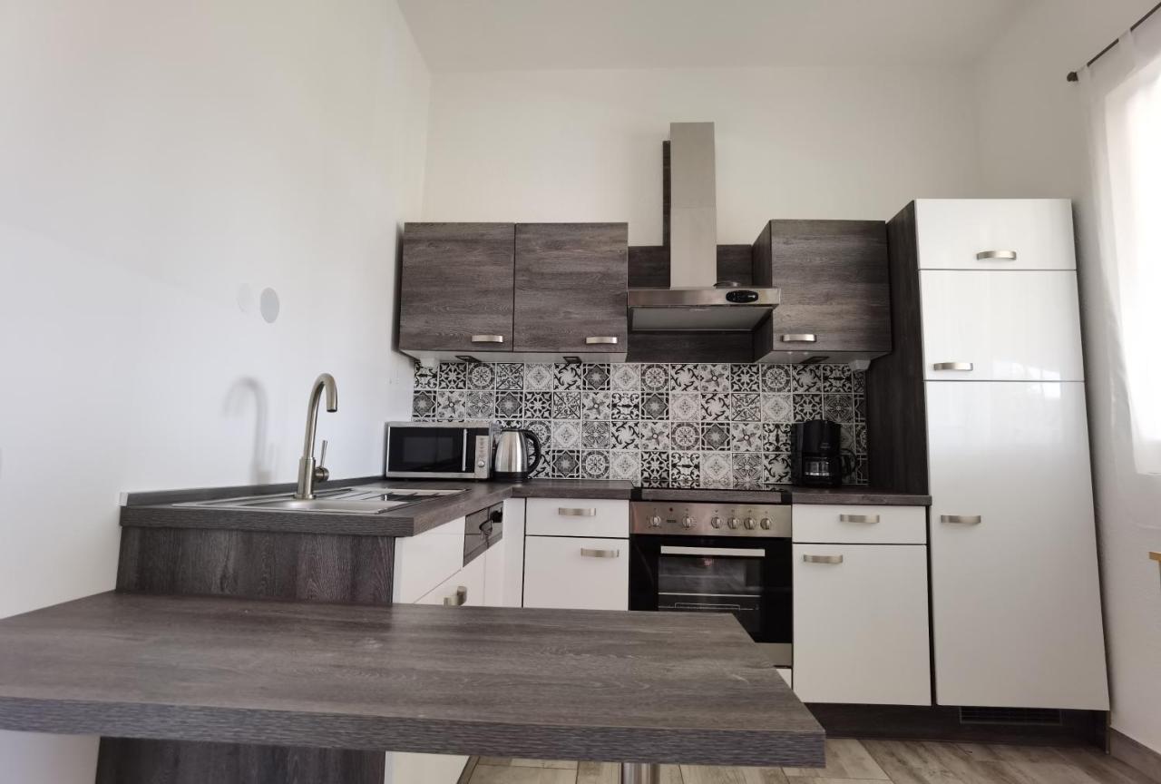 Apartments Jasna Privlaka  Bagian luar foto